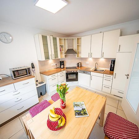 Schoene Ferienwohnung Vor Den Toren Pullman Citys Zwei Aicha vorm Wald Exterior photo